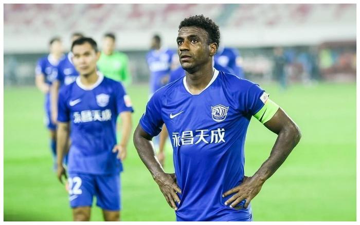 华体会-关于摩托车赛半决赛焦点战：关中雄狮队翻盘燕赵雷豹队，外线火力全开。黑马成最大惊喜的信息